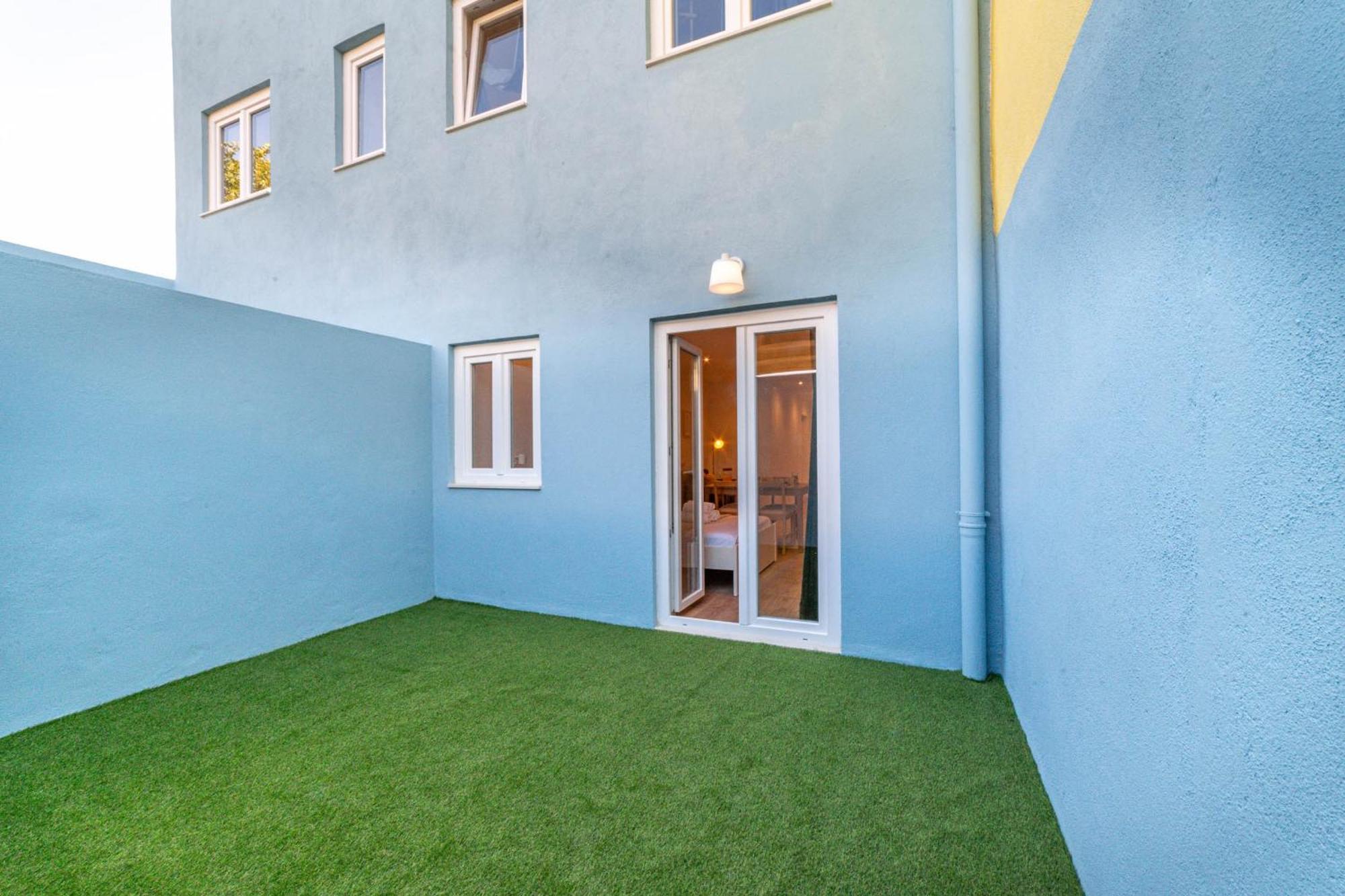Blue Charm - Campolide Apartments Лиссабон Экстерьер фото